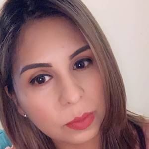 Meet your Posher, Perla